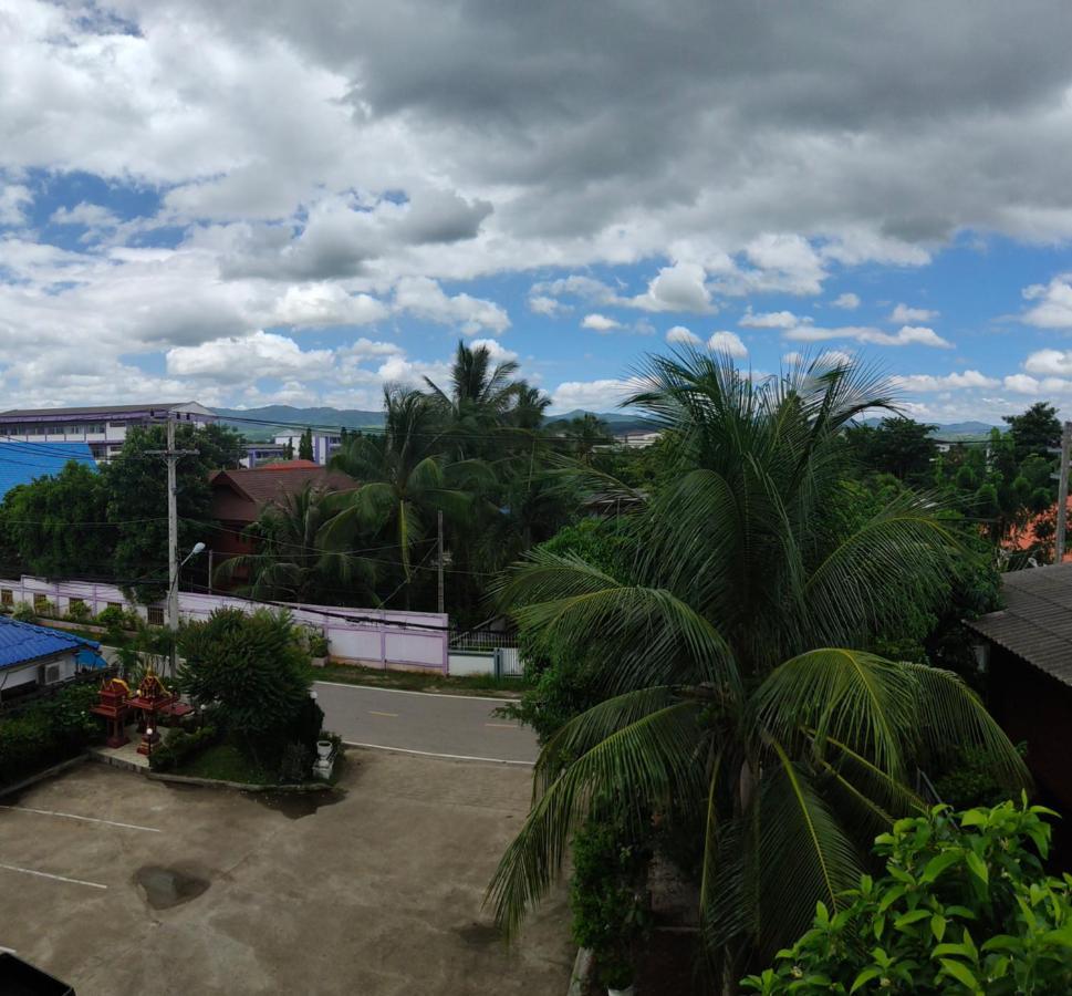 Maesot Siri Hotel Mae Sot Luaran gambar