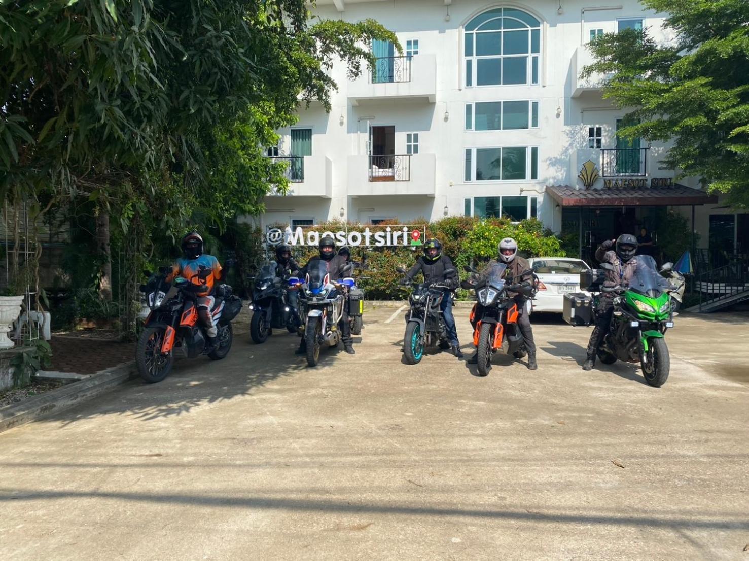 Maesot Siri Hotel Mae Sot Luaran gambar