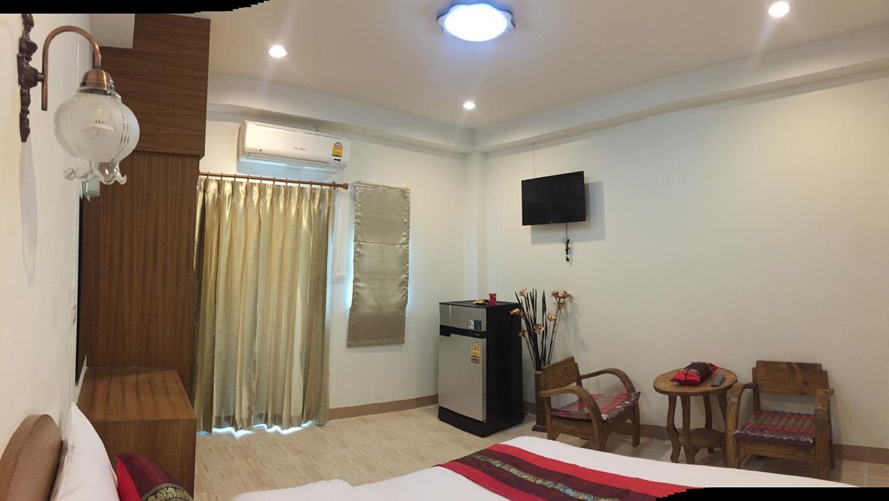 Maesot Siri Hotel Mae Sot Luaran gambar