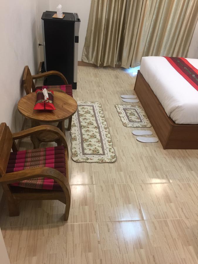 Maesot Siri Hotel Mae Sot Luaran gambar